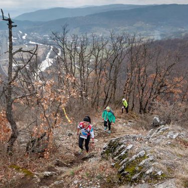 Alergare montana in Padurea Craiului treptele lui Czaran Traseul Deventului 1