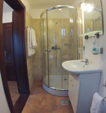 casaFlorian camera baie